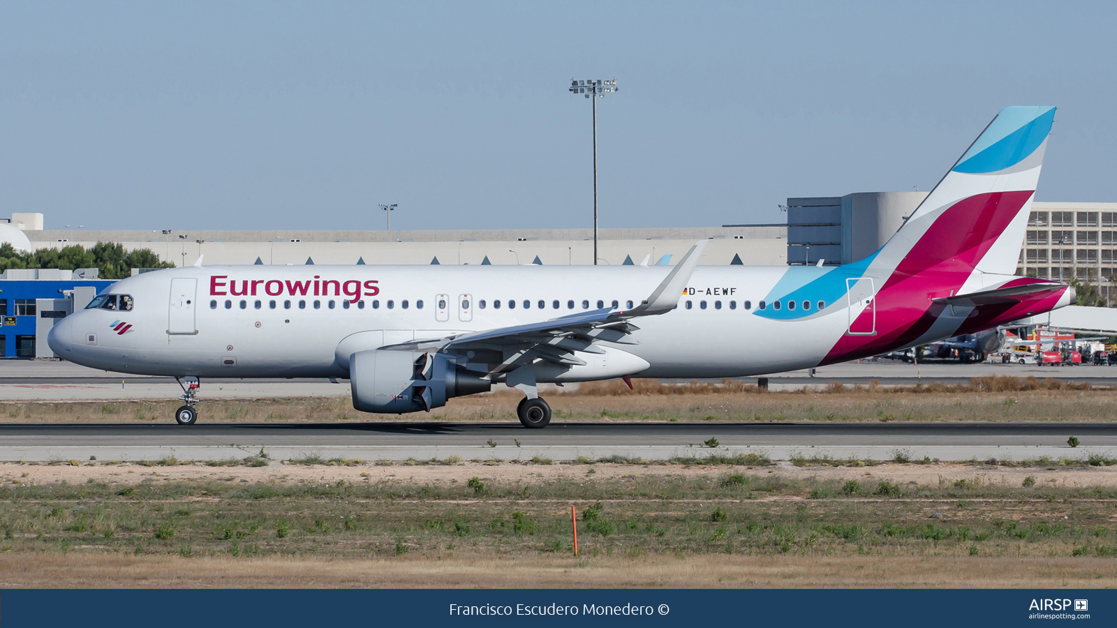 Eurowings  Airbus A320  D-AEWF