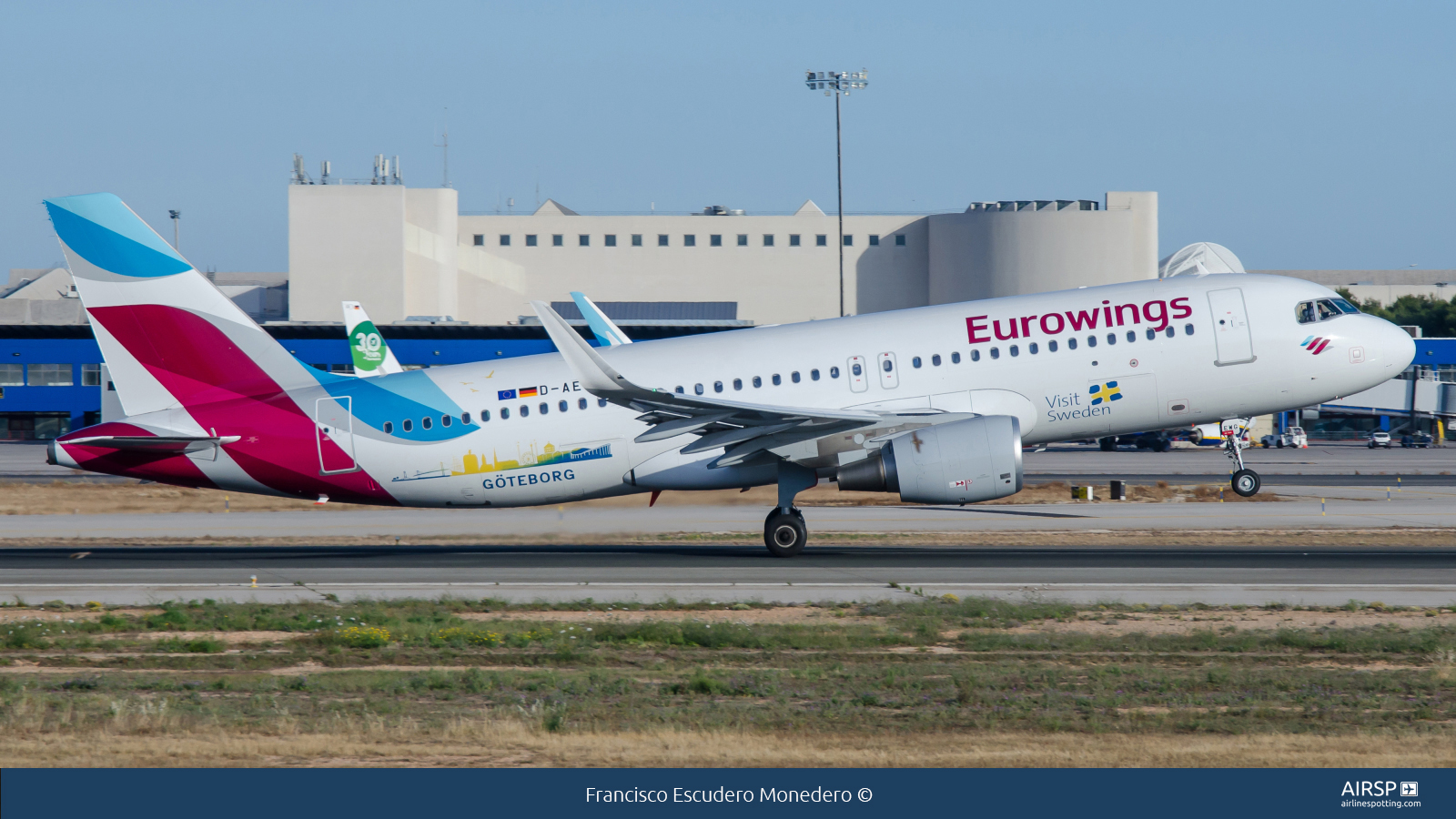Eurowings  Airbus A320  D-AEWG