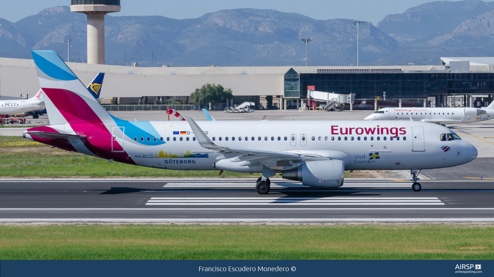 Eurowings  Airbus A320  D-AEWG