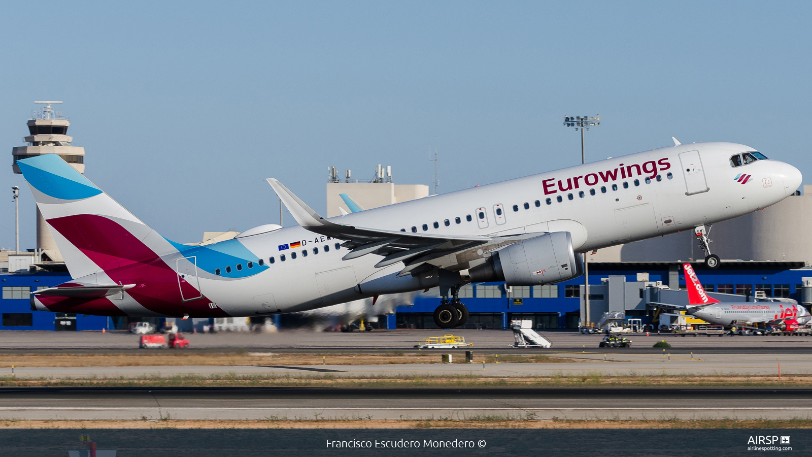 Eurowings  Airbus A320  D-AEWI