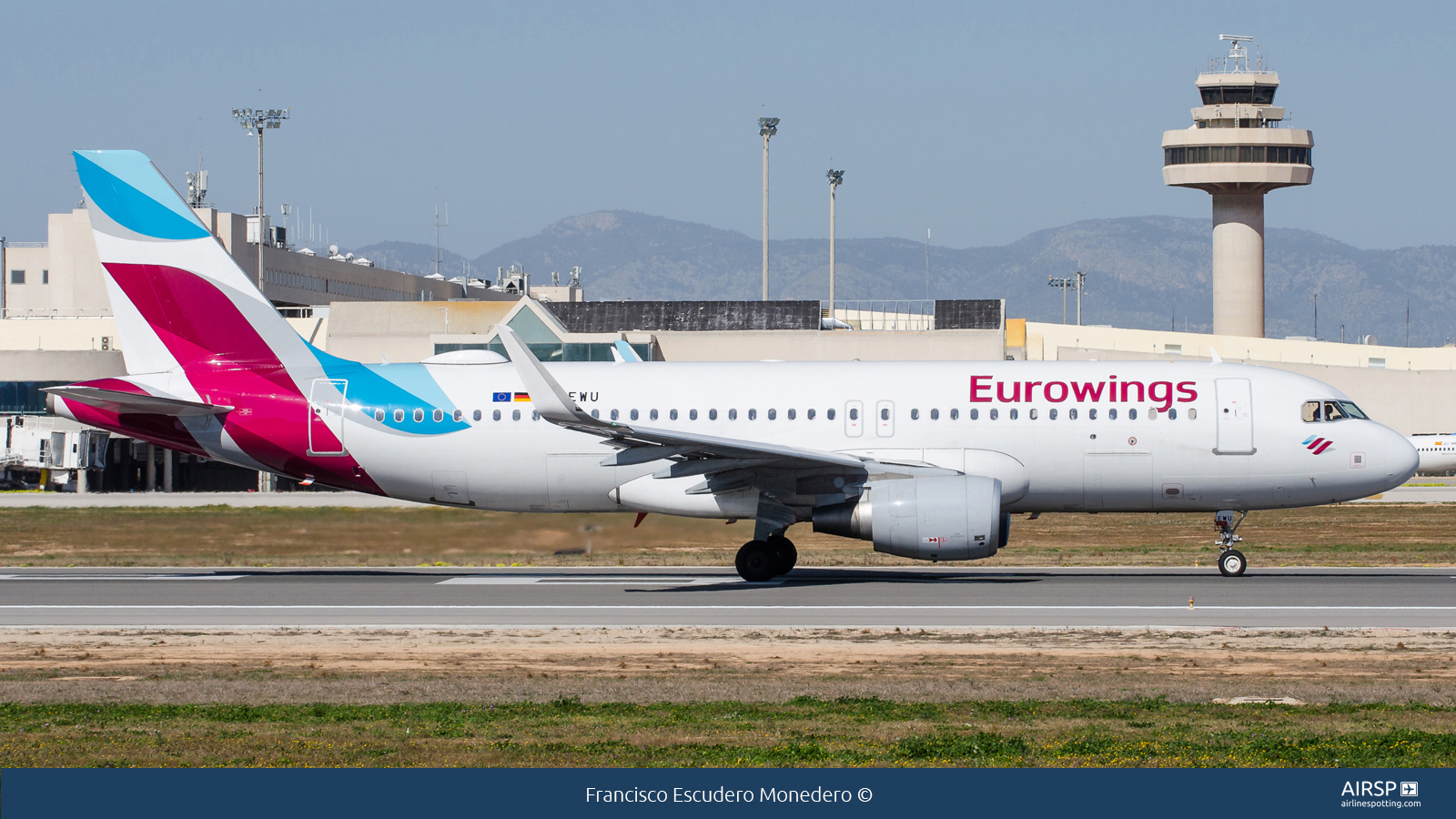 Eurowings  Airbus A320  D-AEWU