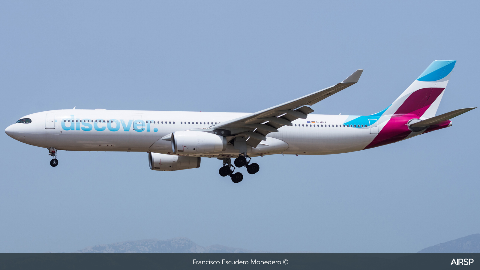 Discover Airlines  Airbus A330-300  D-AFYR