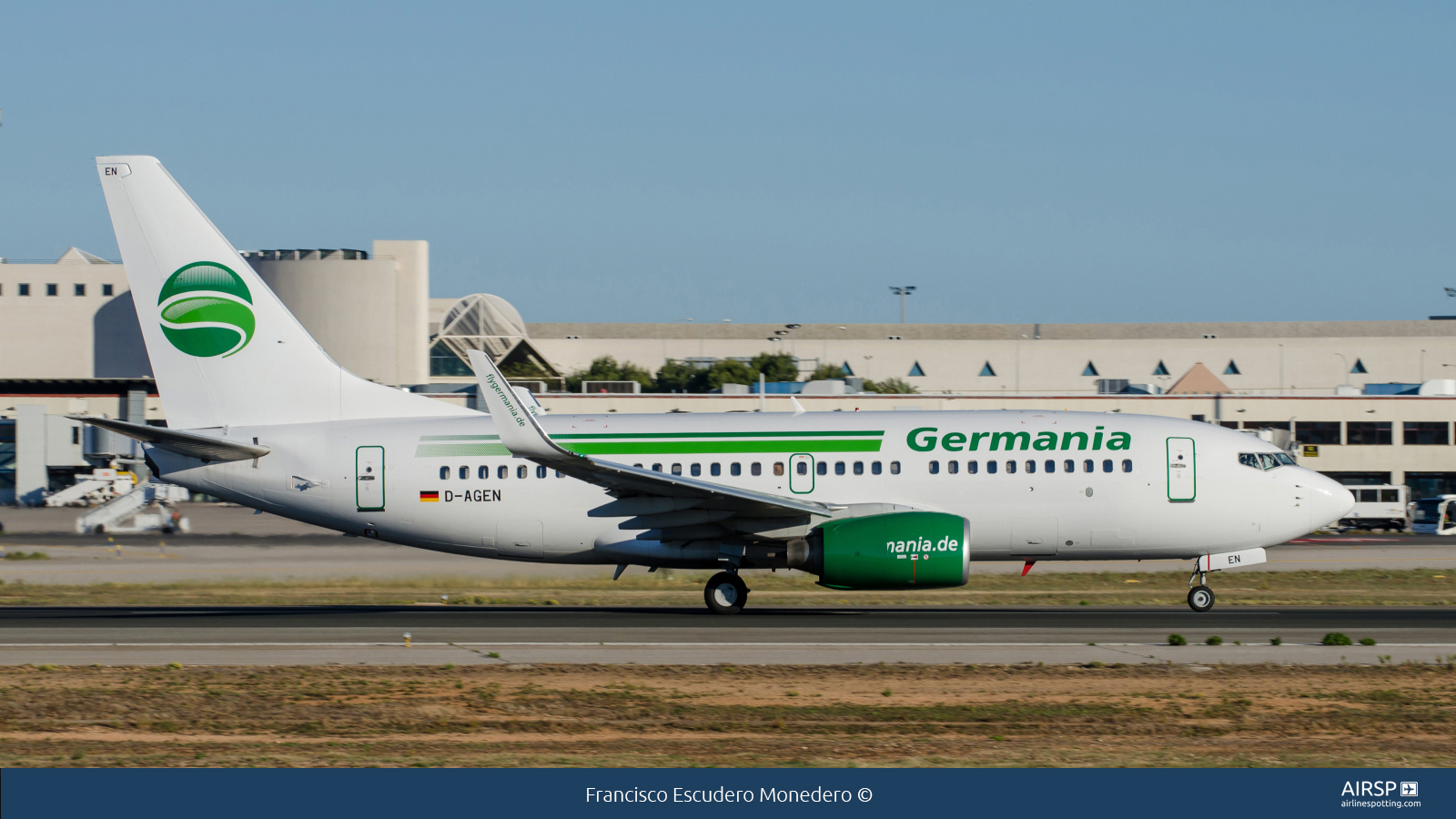 Germania  Boeing 737-700  D-AGEN