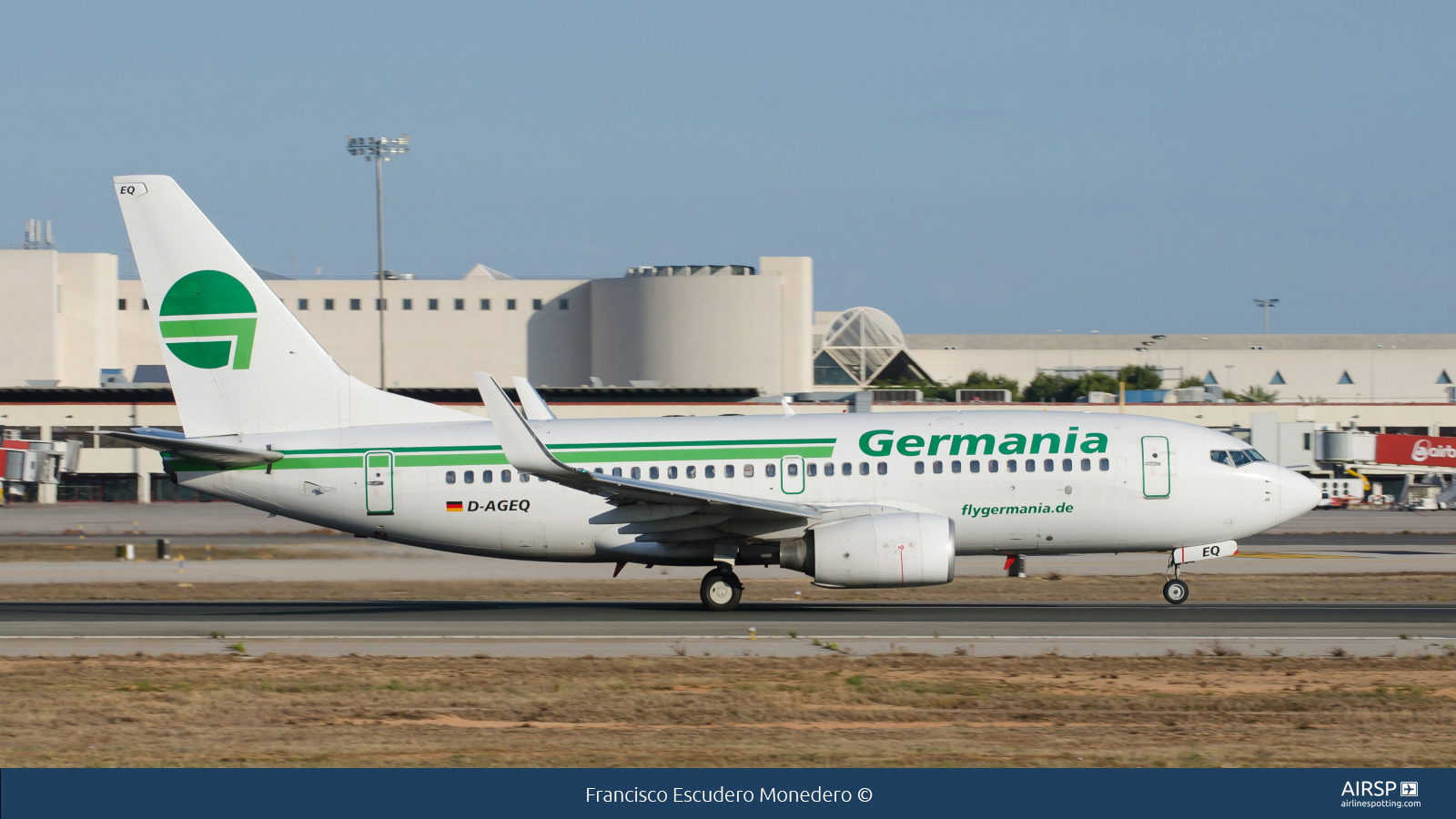 Germania  Boeing 737-700  D-AGEQ