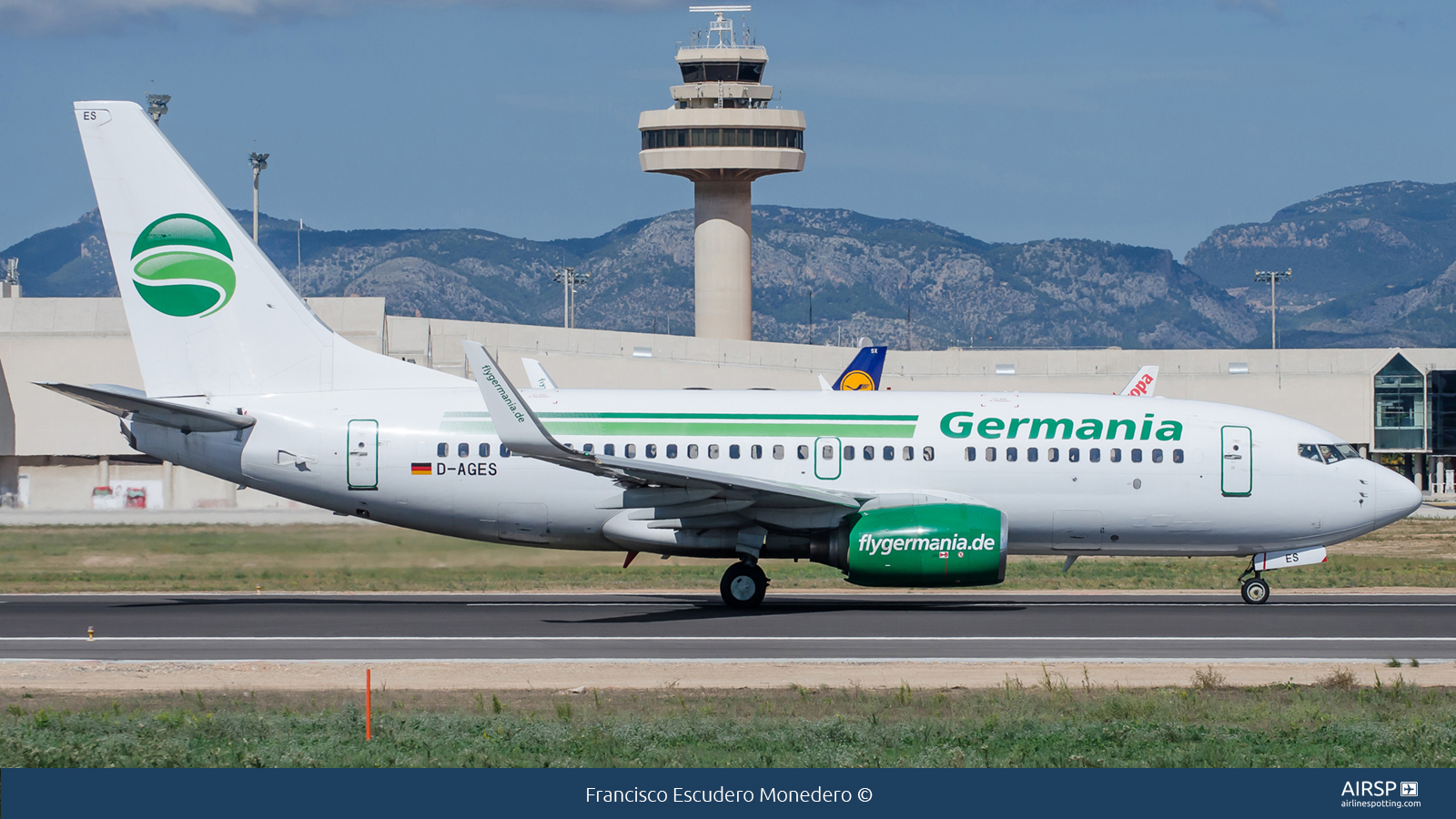 Germania  Boeing 737-700  D-AGES