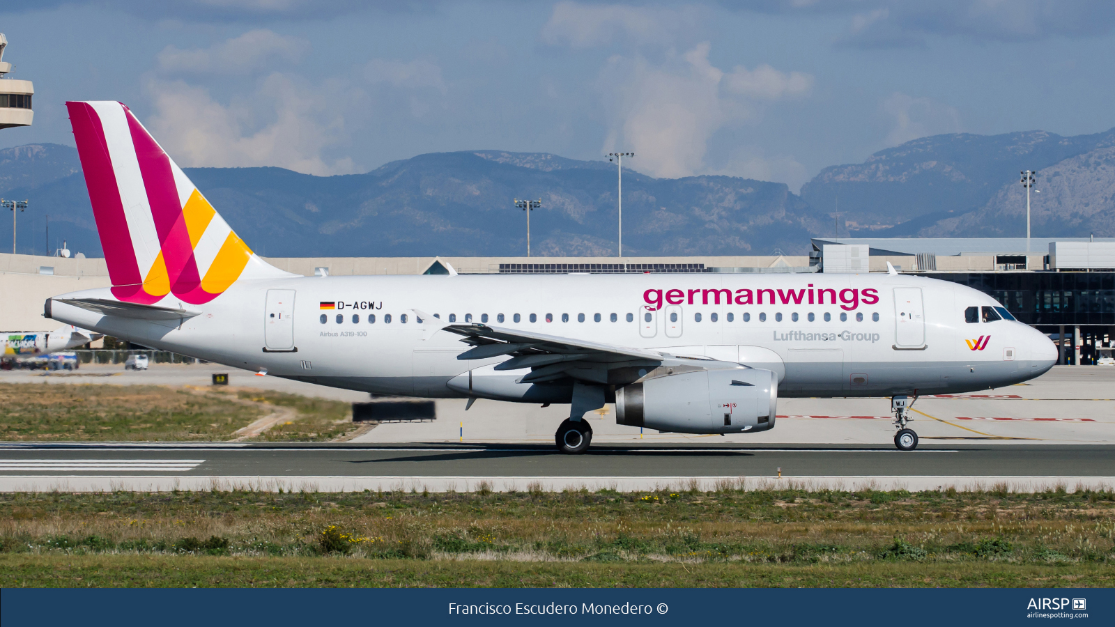 Germanwings  Airbus A319  D-AGWJ