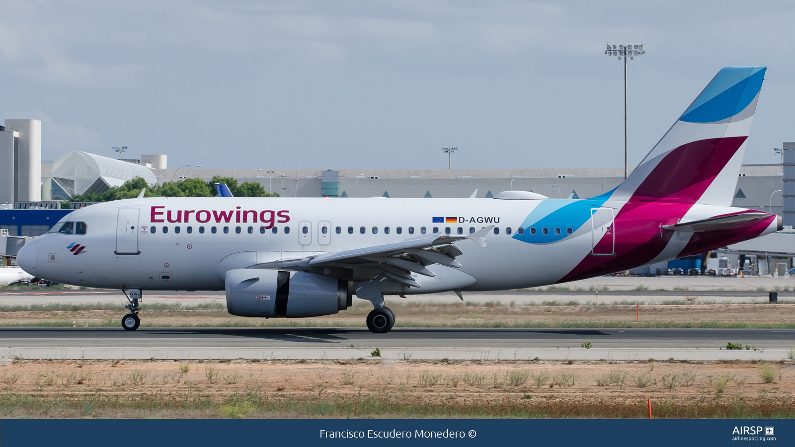 Eurowings  Airbus A319  D-AGWU