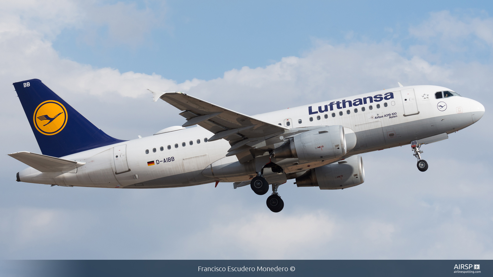 Lufthansa  Airbus A319  D-AIBB