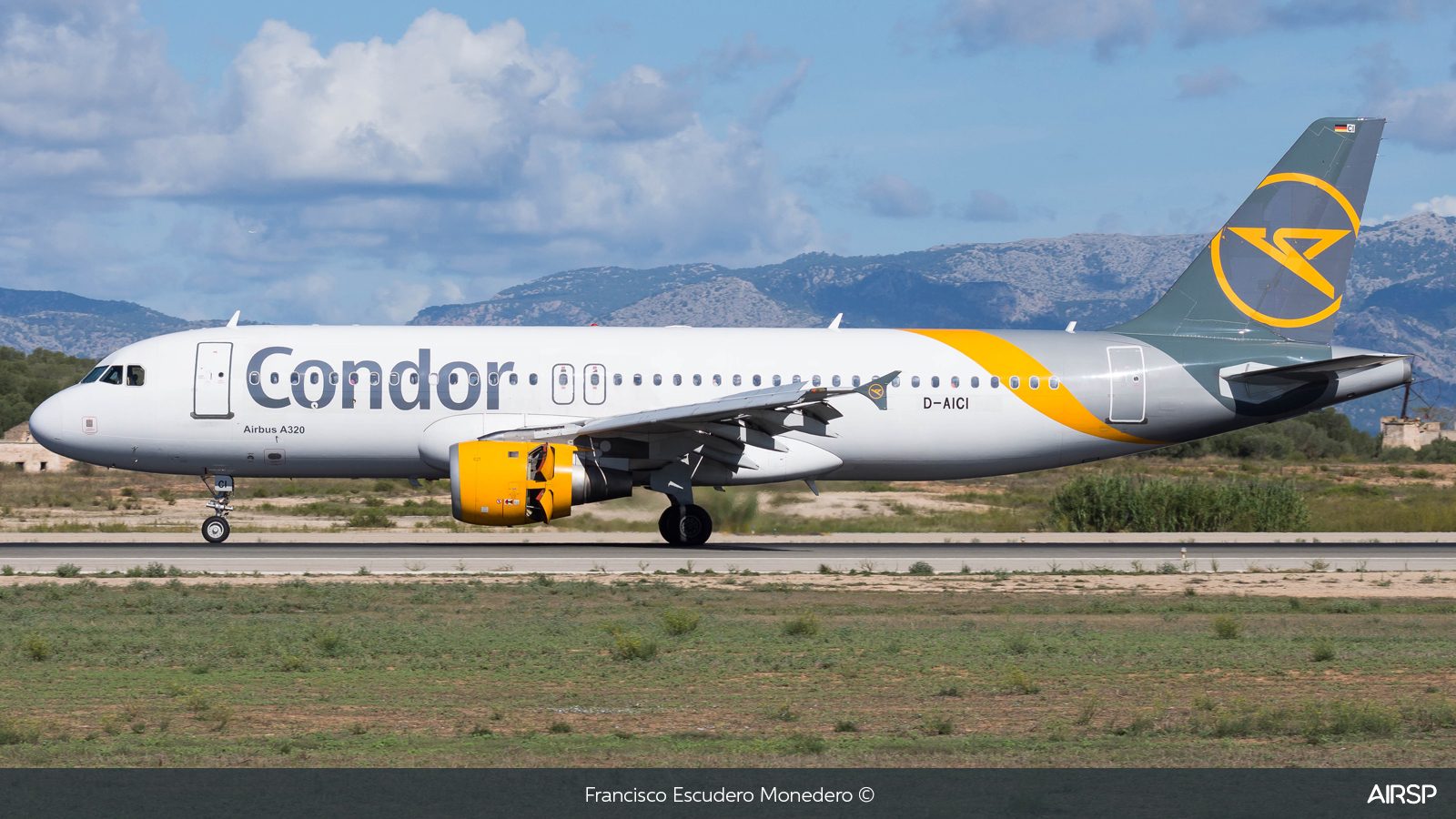 Condor  Airbus A320  D-AICI