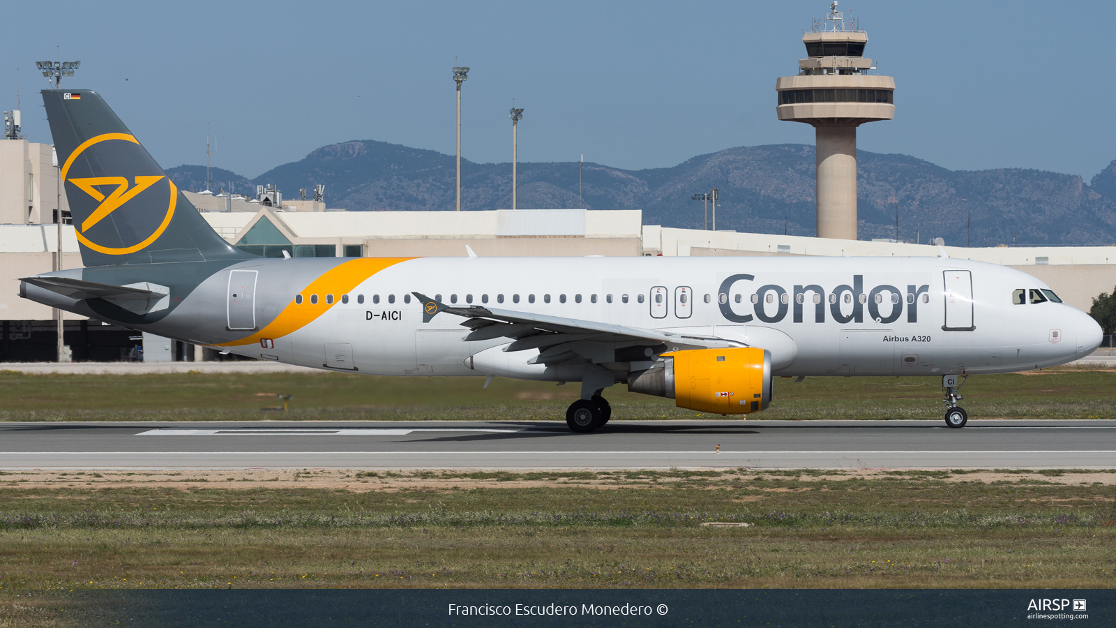 Condor  Airbus A320  D-AICI