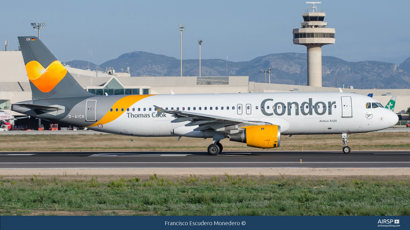 Condor  Airbus A320  D-AICK