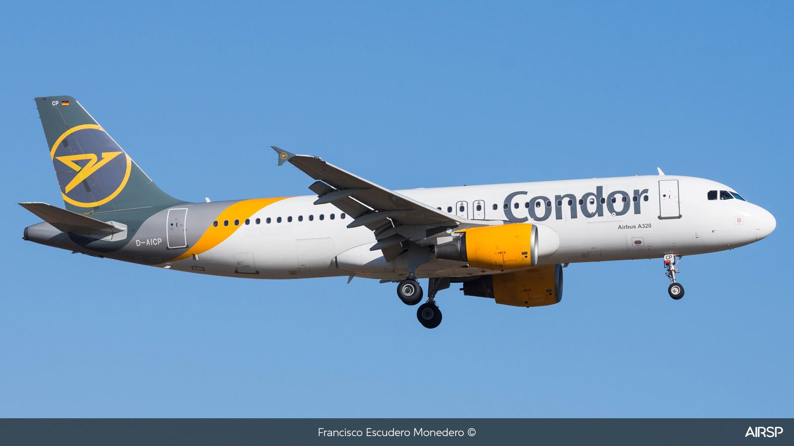 Condor  Airbus A320  D-AICP