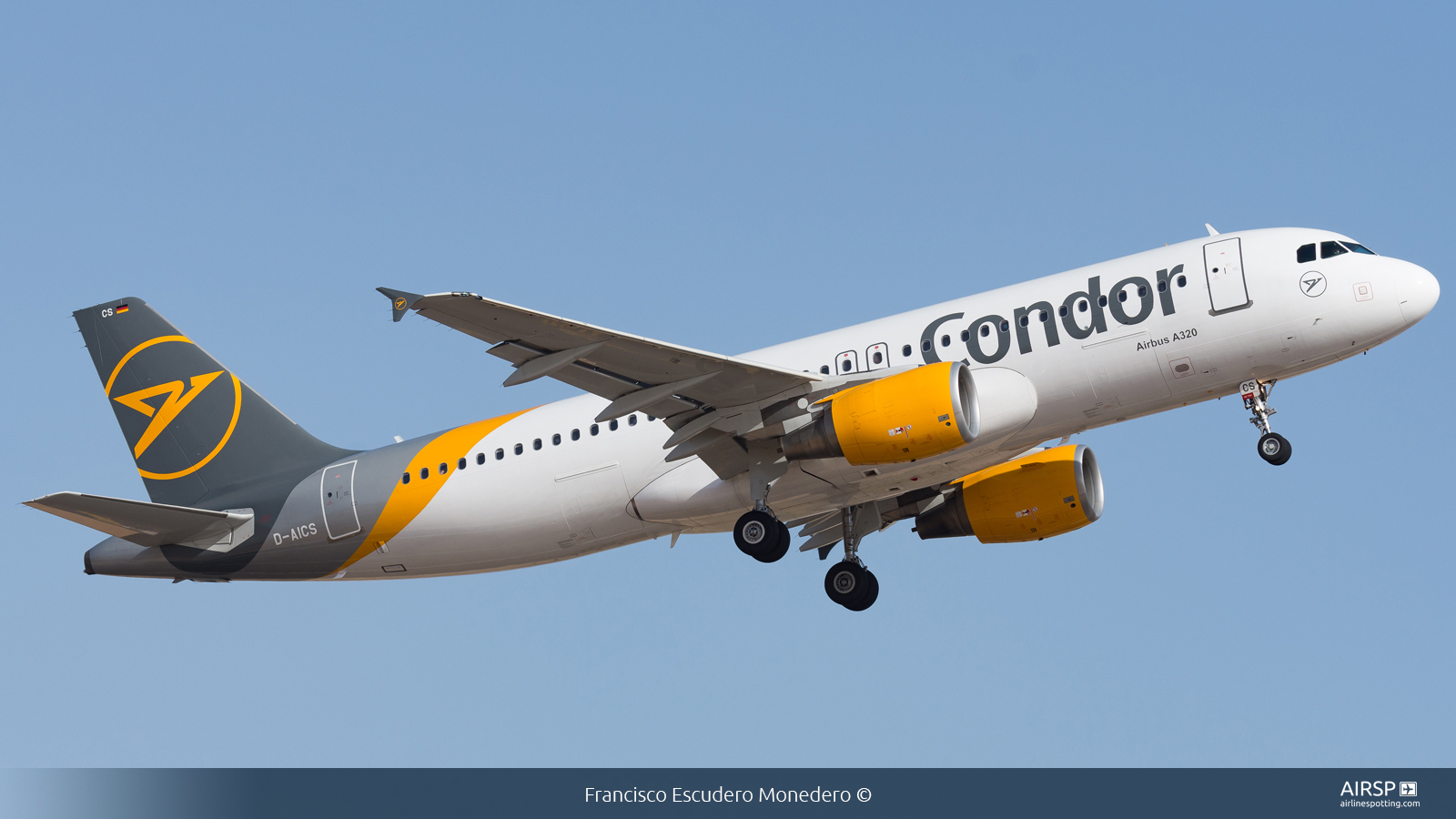 Condor  Airbus A320  D-AICS