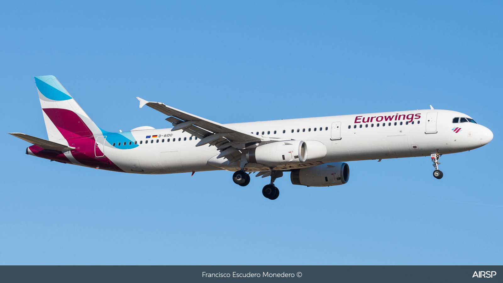 Eurowings  Airbus A321  D-AIDO