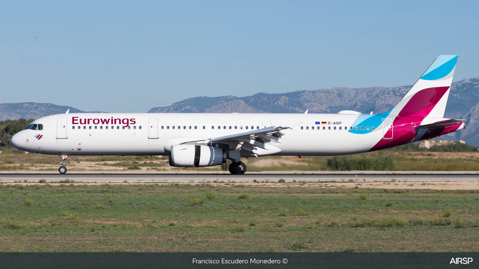 Eurowings  Airbus A321  D-AIDP