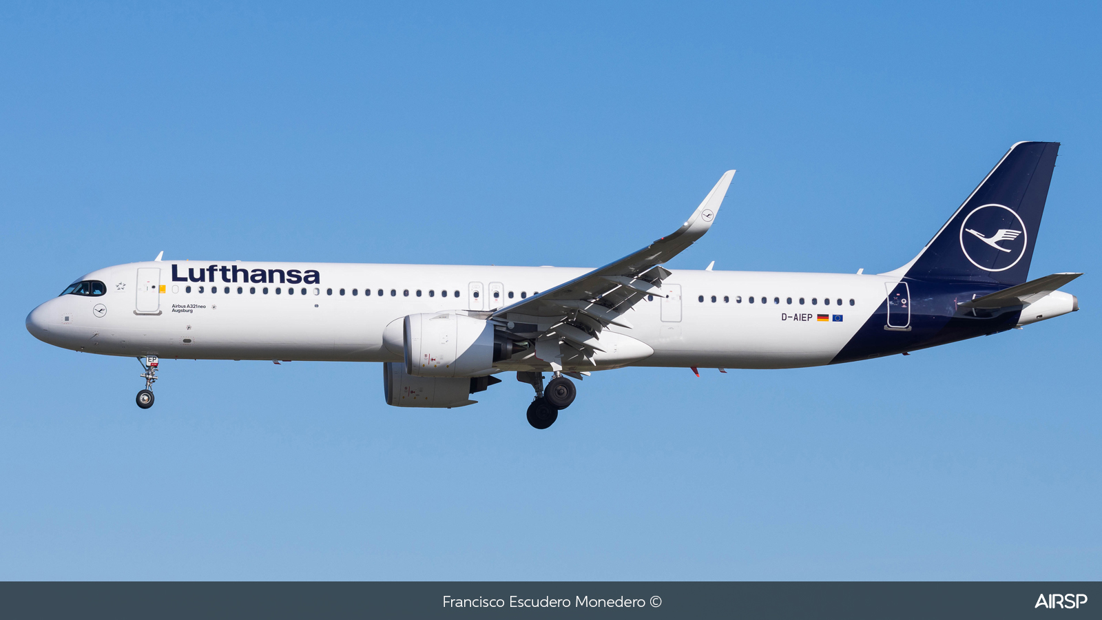 Lufthansa  Airbus A321neo  D-AIEP