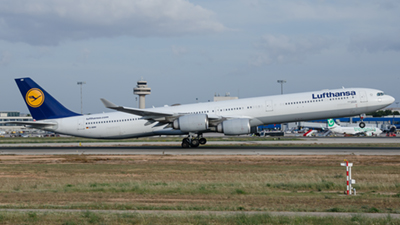 Lufthansa Airbus A340-600