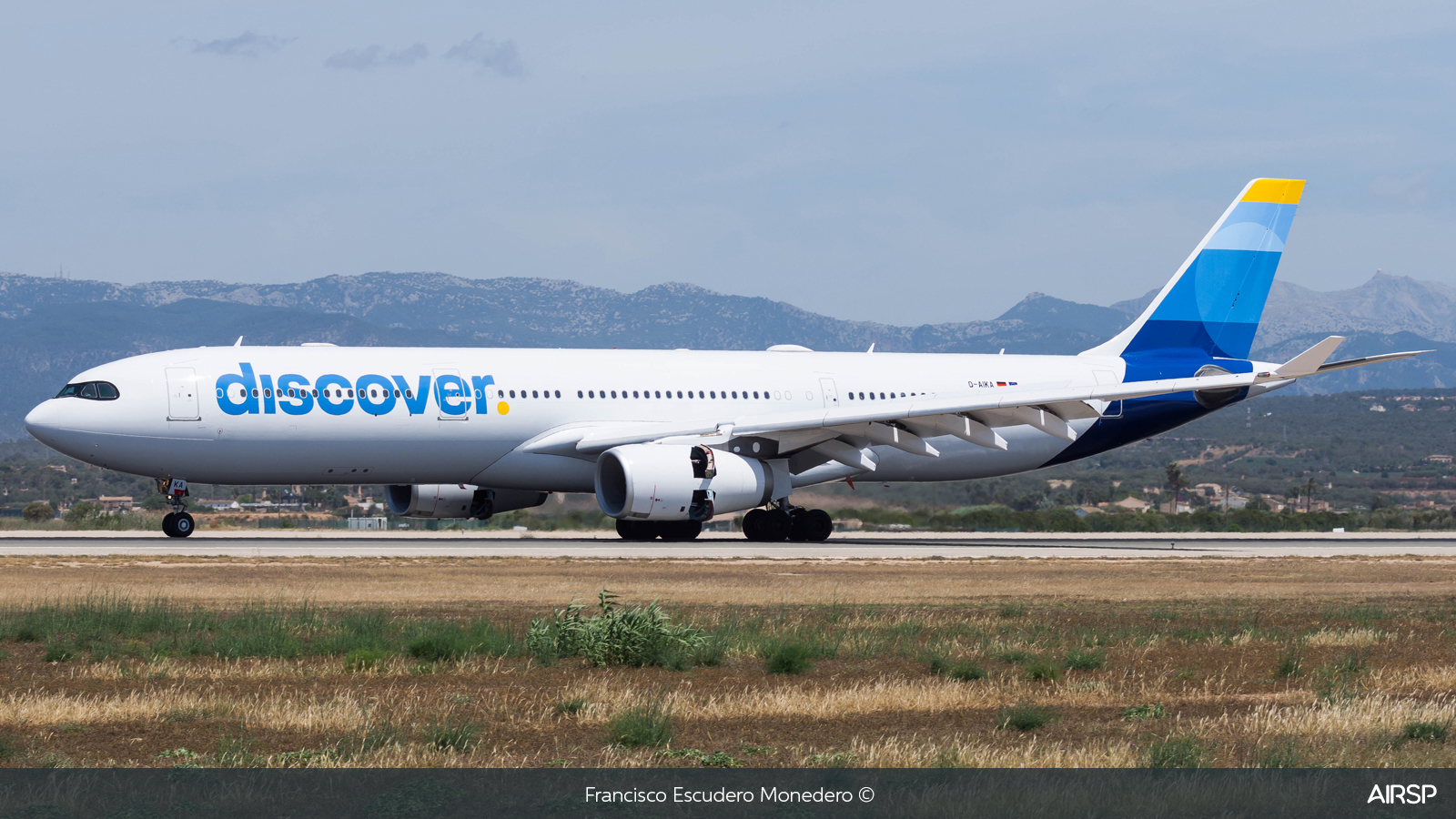 Discover Airlines  Airbus A330-300  D-AIKA