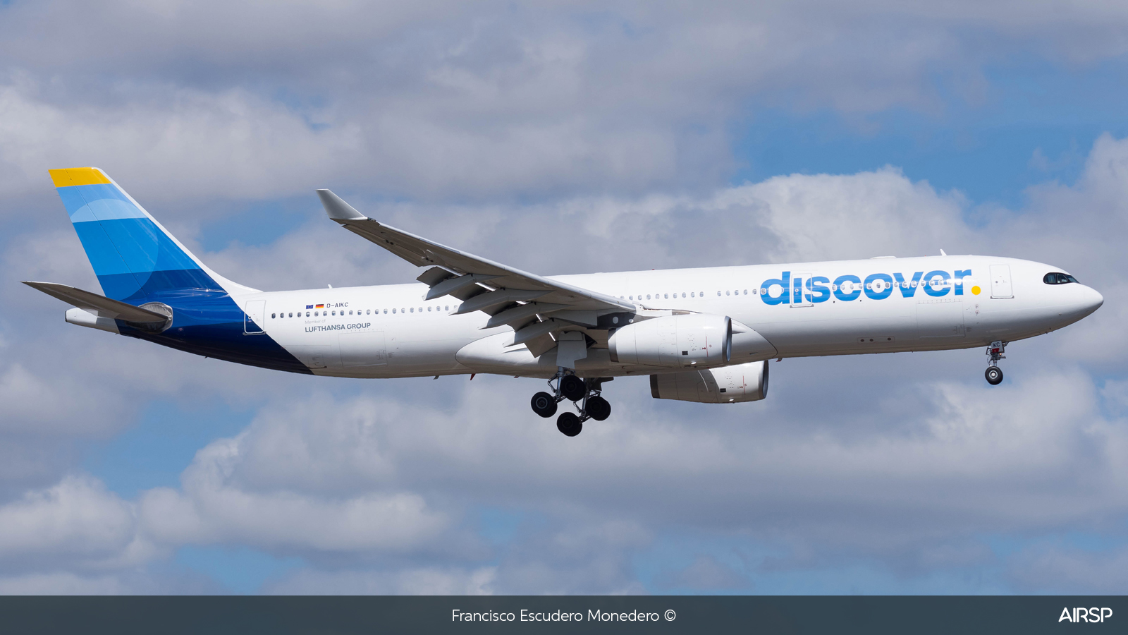 Discover Airlines  Airbus A330-300  D-AIKC