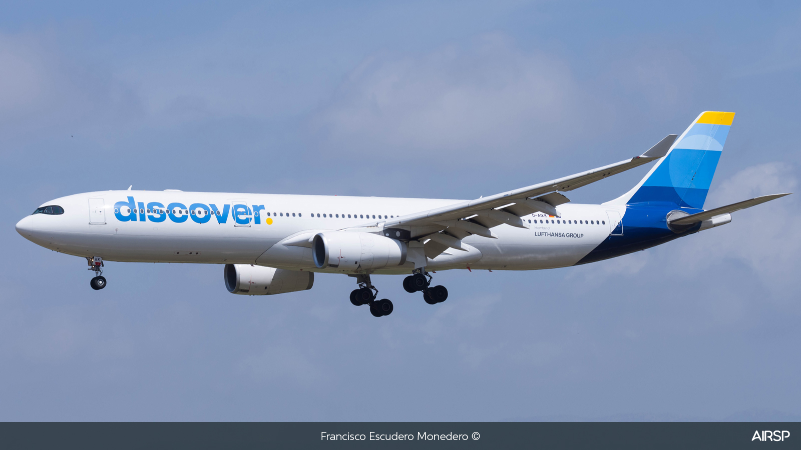 Discover Airlines  Airbus A330-300  D-AIKK