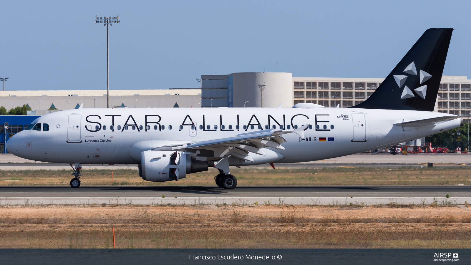 Lufthansa Cityline  Airbus A319  D-AILS