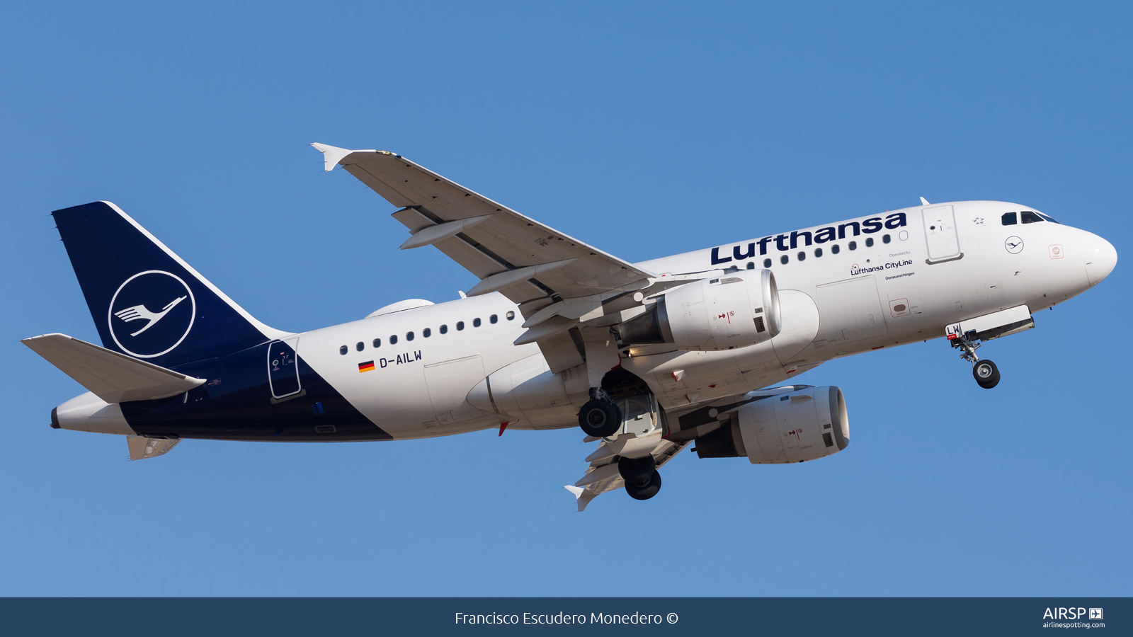 Lufthansa Cityline  Airbus A319  D-AILW