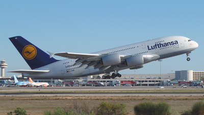 Lufthansa Airbus A380-800