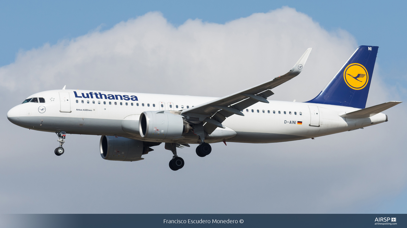 Lufthansa  Airbus A320neo  D-AINI