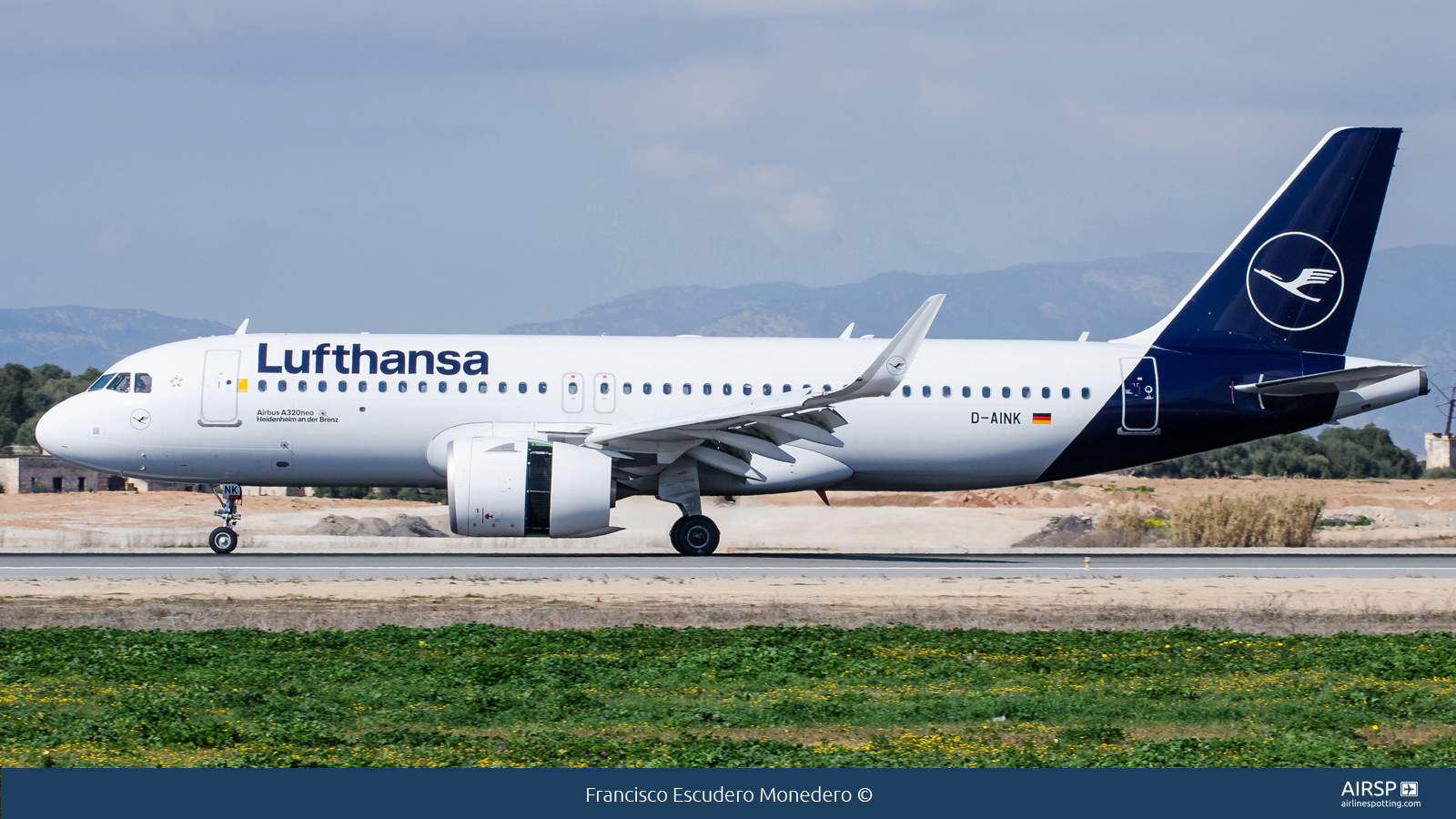 Lufthansa  Airbus A320neo  D-AINK