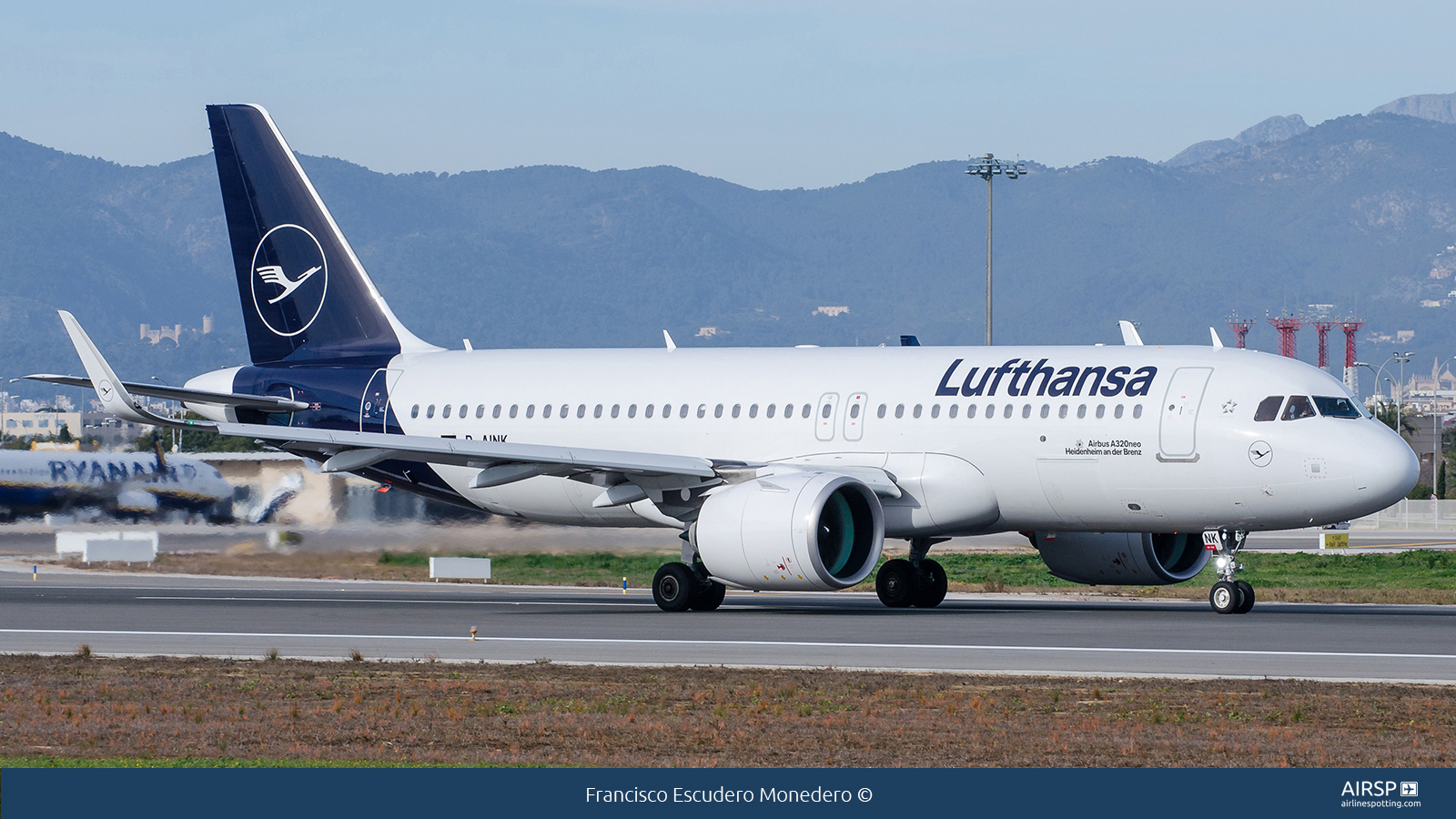 Lufthansa  Airbus A320neo  D-AINK