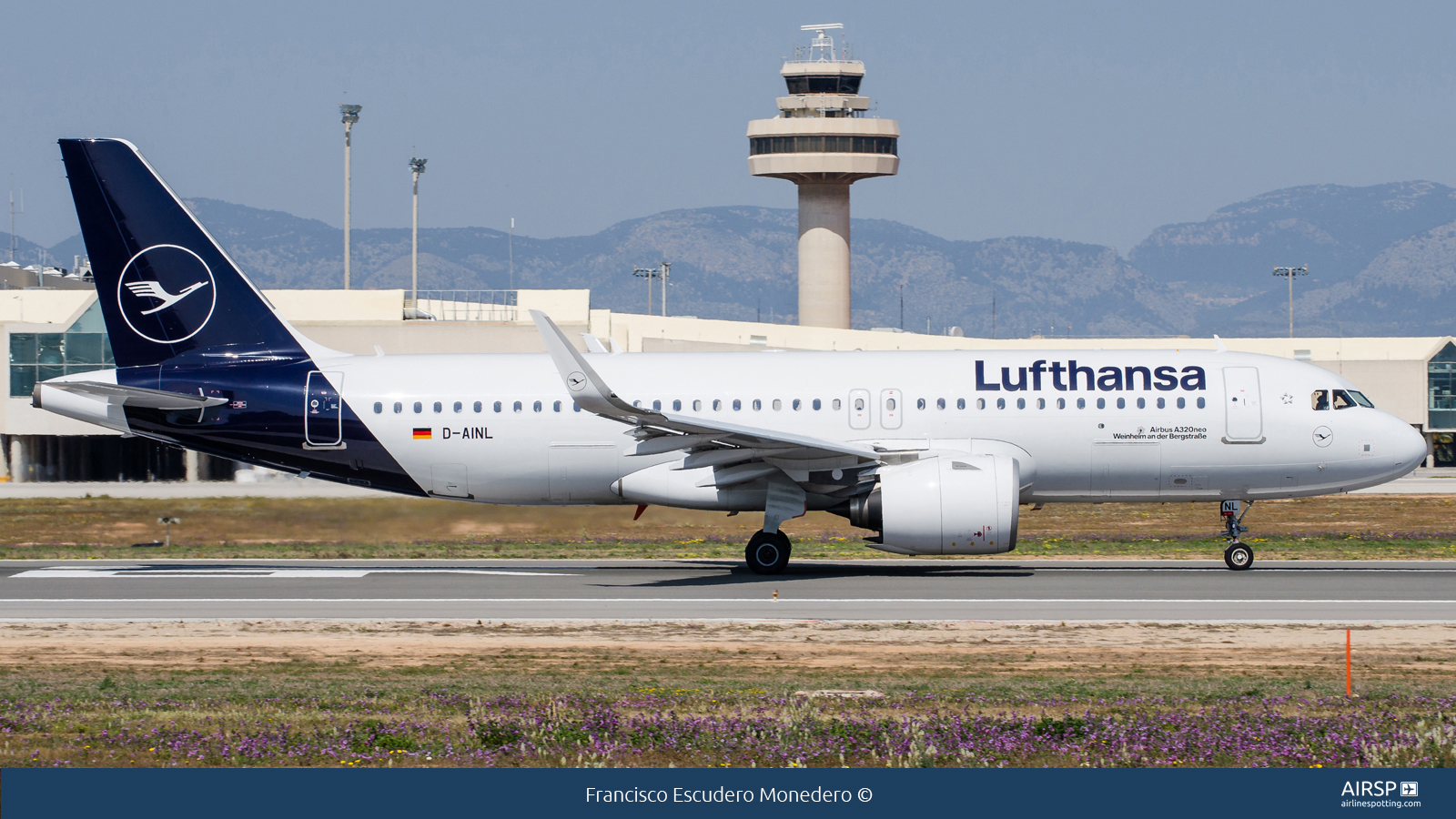 Lufthansa  Airbus A320neo  D-AINL