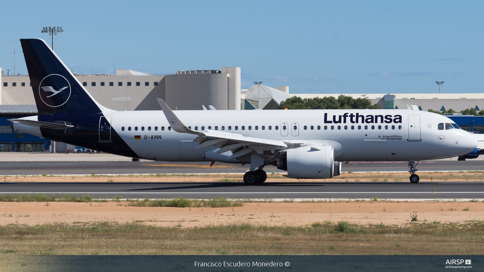 Lufthansa  Airbus A320neo  D-AINN