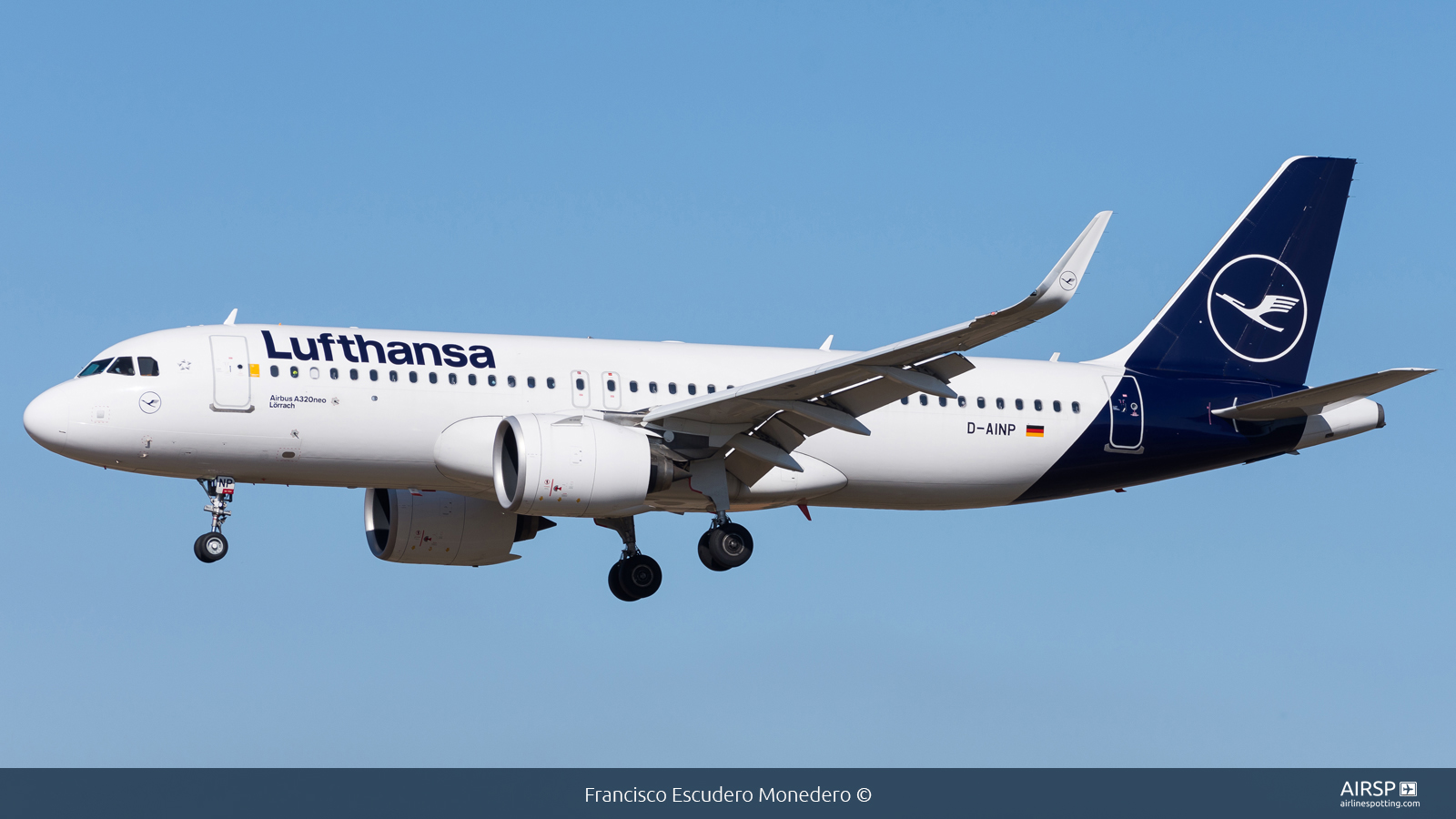 Lufthansa  Airbus A320neo  D-AINP