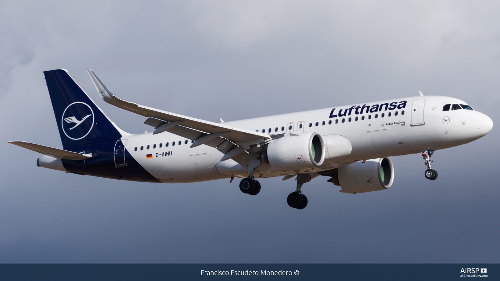Lufthansa  Airbus A320neo  D-AINU