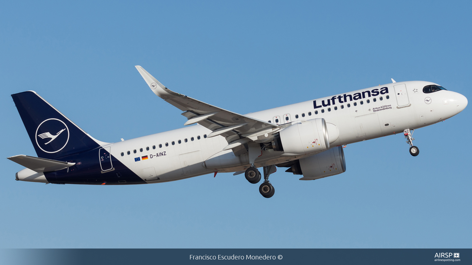 Lufthansa  Airbus A320neo  D-AINZ