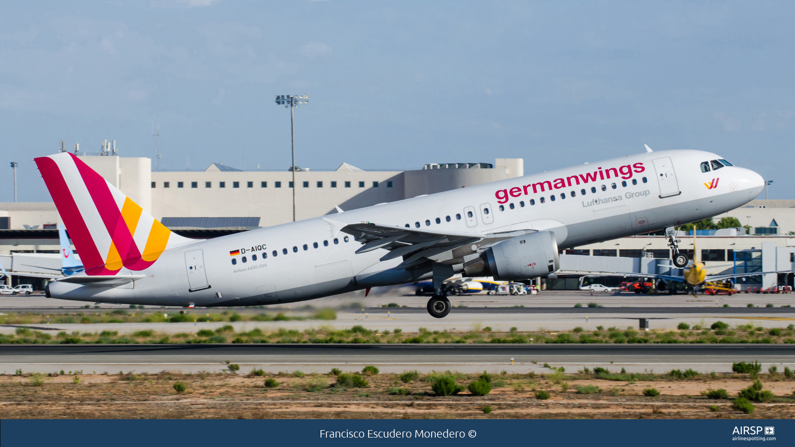 Germanwings  Airbus A320  D-AIQC