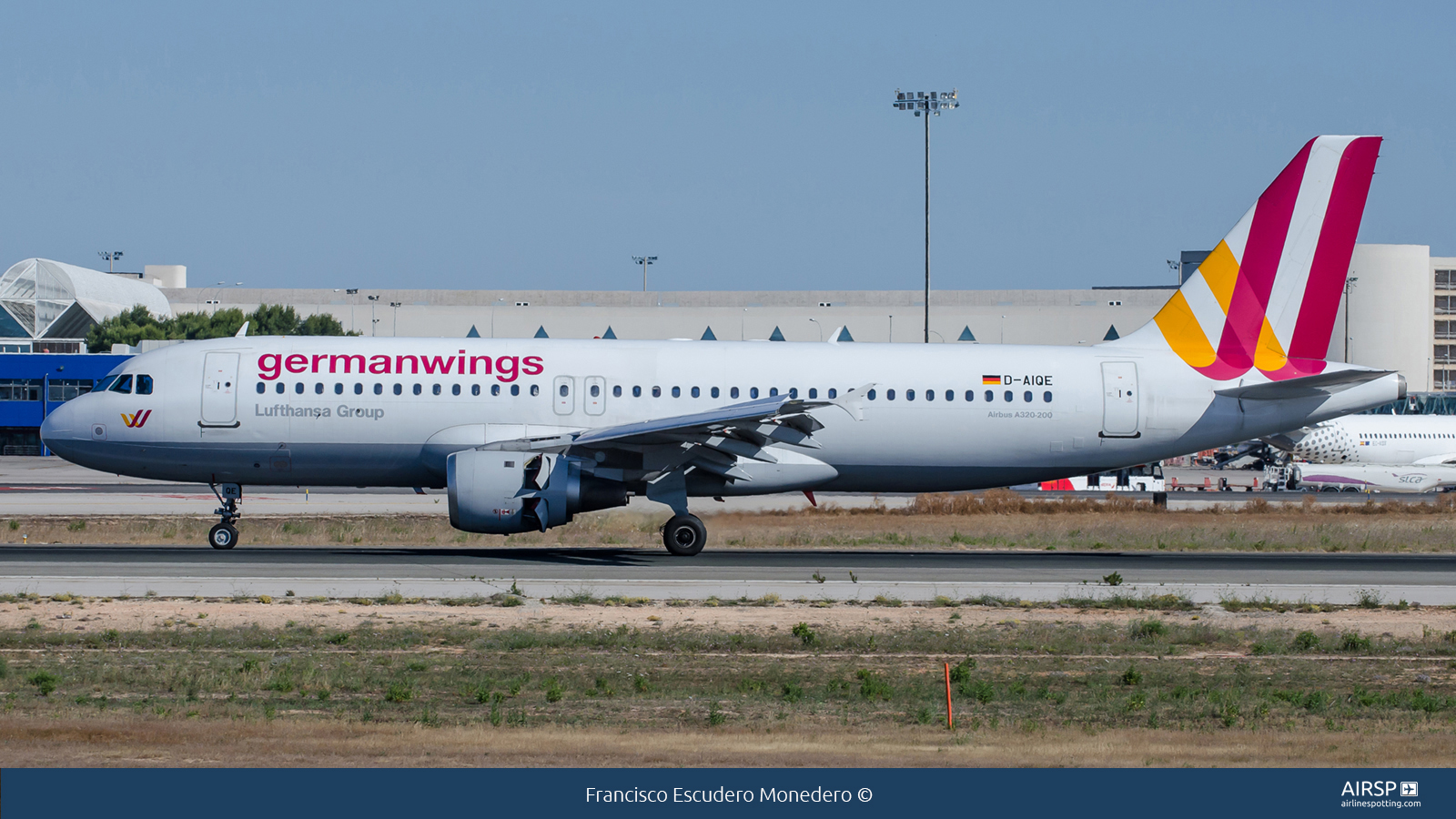 Germanwings  Airbus A320  D-AIQE