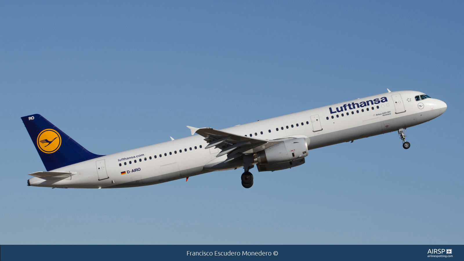 Lufthansa  Airbus A321  D-AIRO
