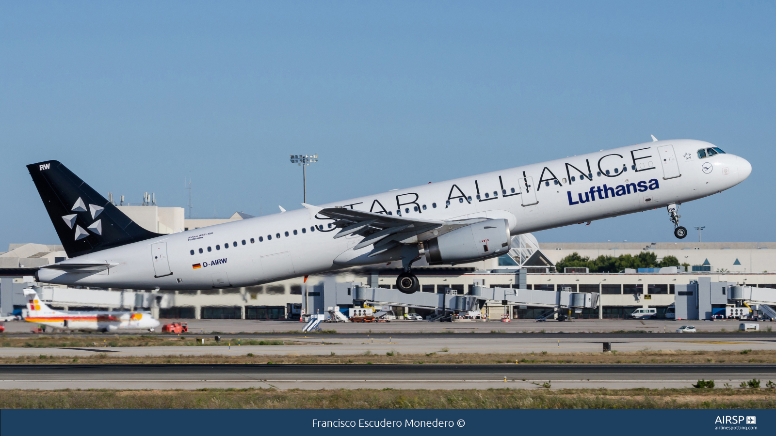 Lufthansa  Airbus A321  D-AIRW Lufthansa  Airbus A321  D-AIRW