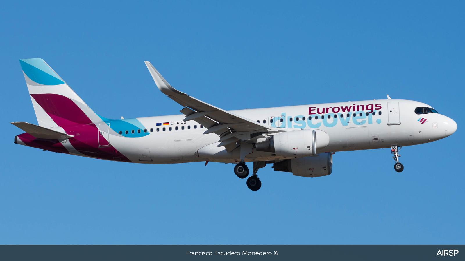 Eurowings Discover  Airbus A320  D-AIUQ