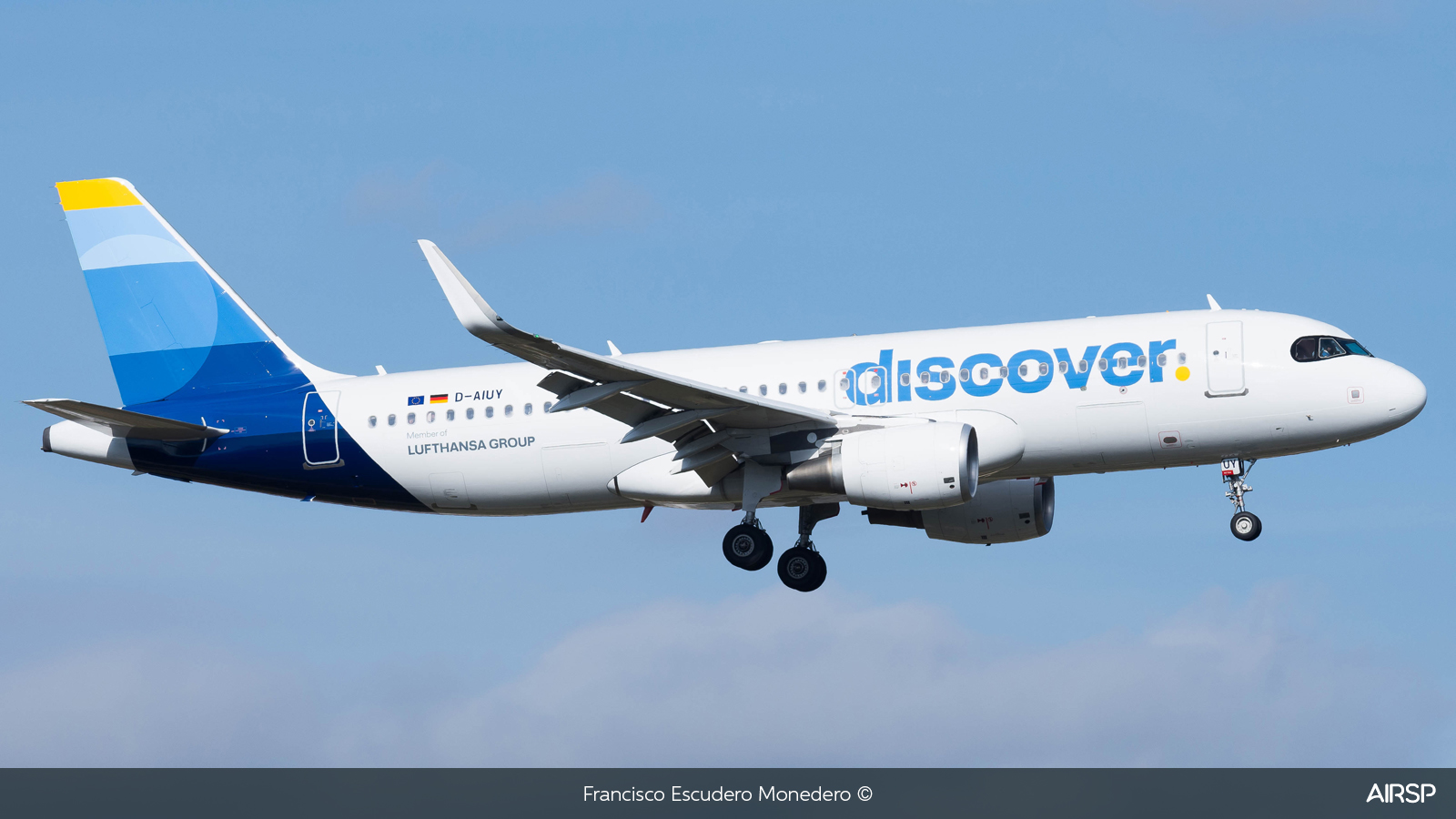 Discover Airlines  Airbus A320  D-AIUY