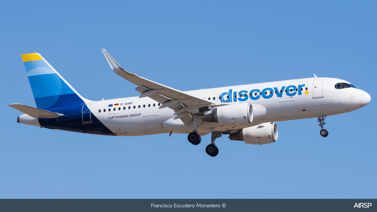 Discover Airlines  Airbus A320  D-AIWF