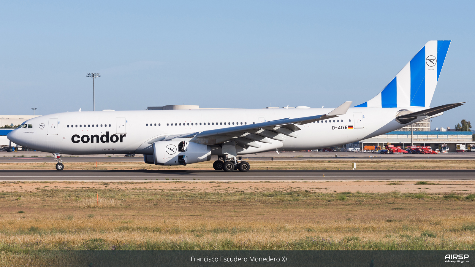 Condor  Airbus A330-200  D-AIYB