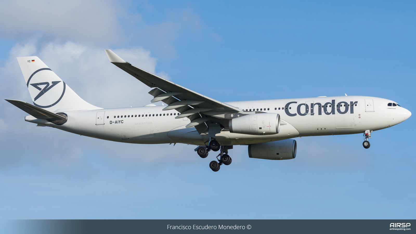 Condor  Airbus A330-200  D-AIYC