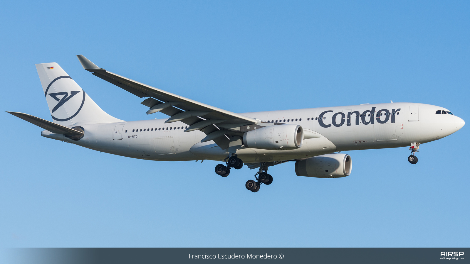 Condor  Airbus A330-200  D-AIYD