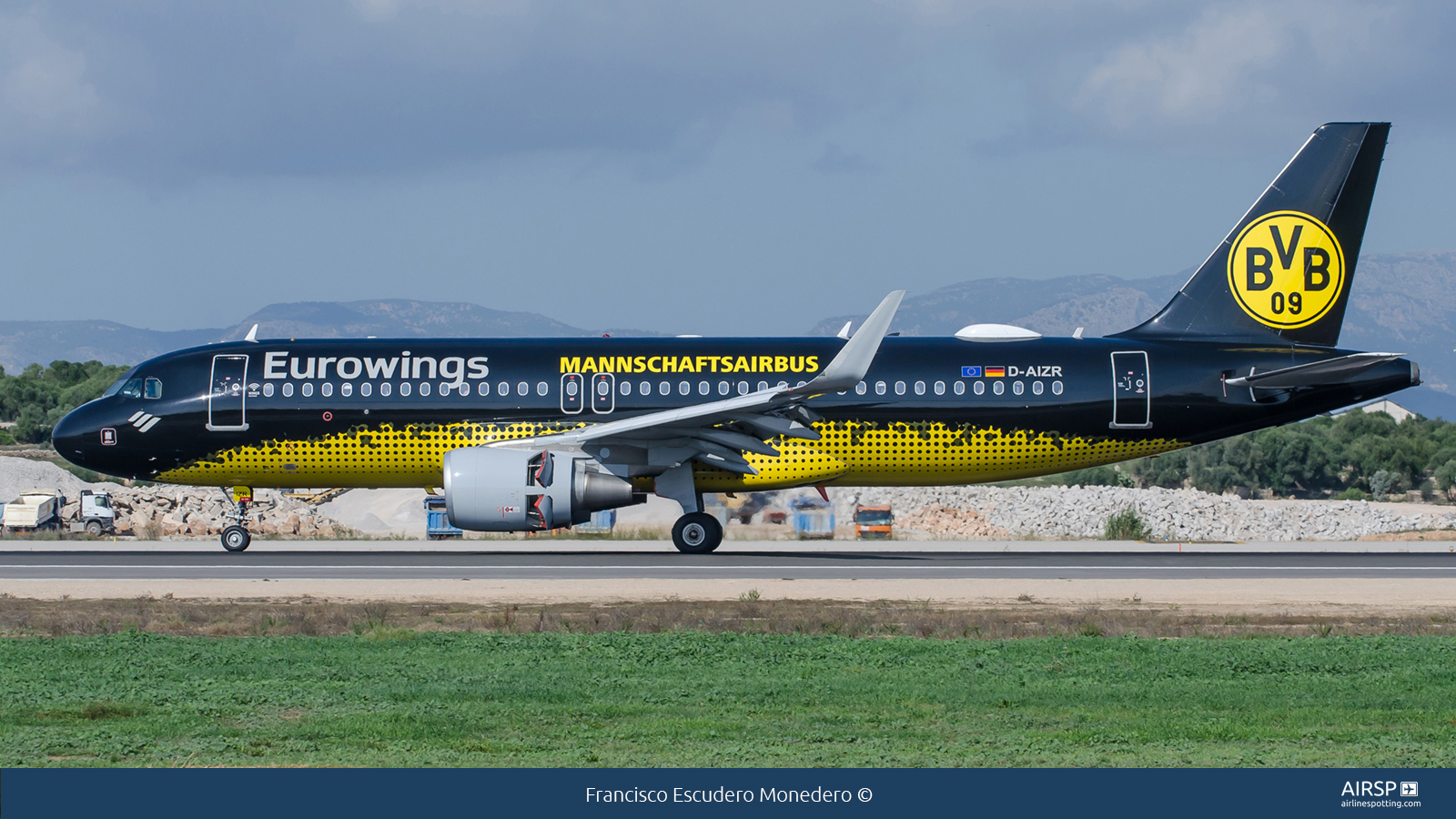 Eurowings  Airbus A320  D-AIZR