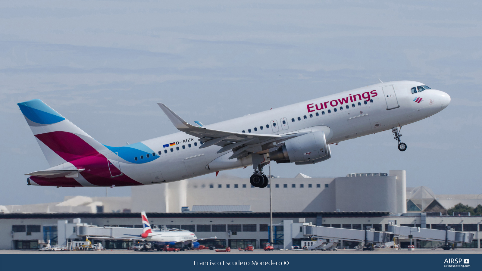 Eurowings  Airbus A320  D-AIZR