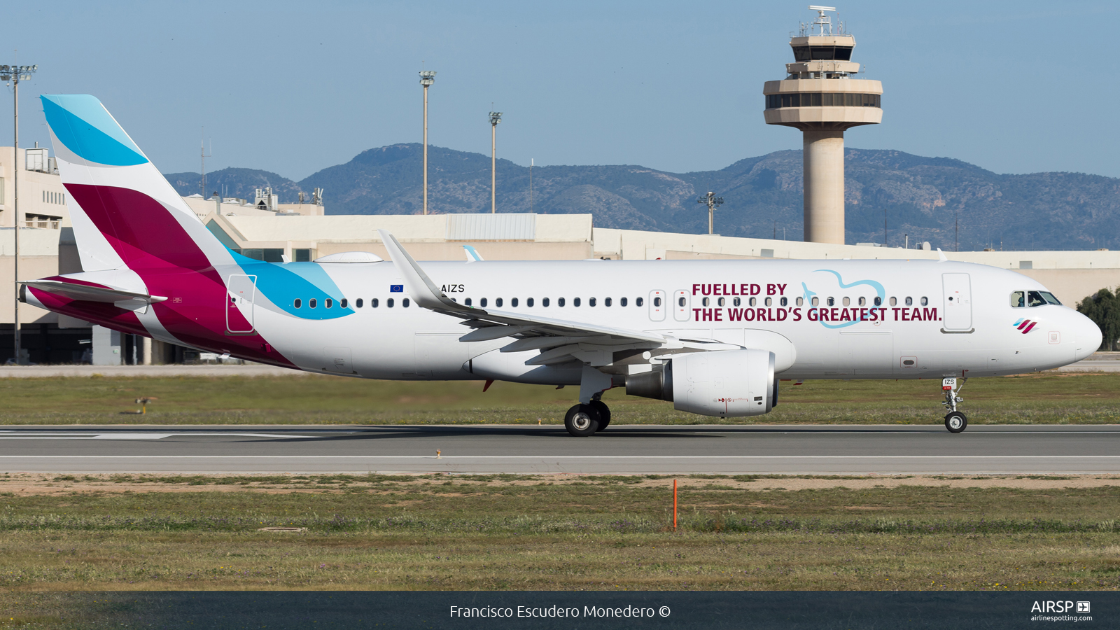Eurowings  Airbus A320  D-AIZS