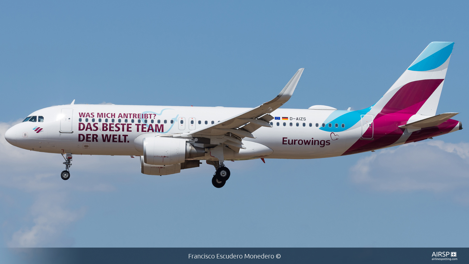 Eurowings  Airbus A320  D-AIZS