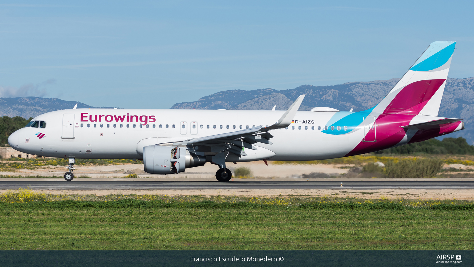 Eurowings  Airbus A320  D-AIZS